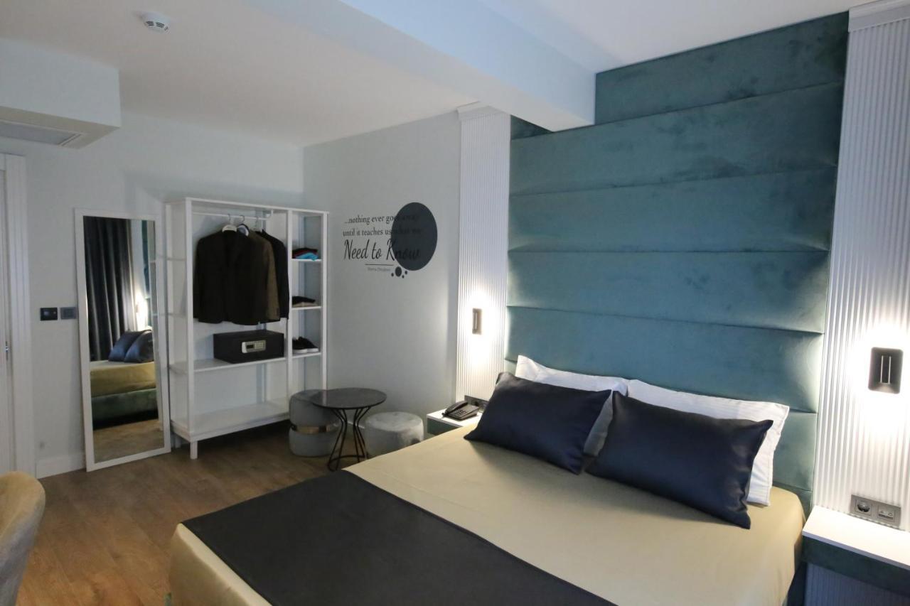 Axu Airport Hotel Arnavutkoy Exteriér fotografie A room at the hotel
